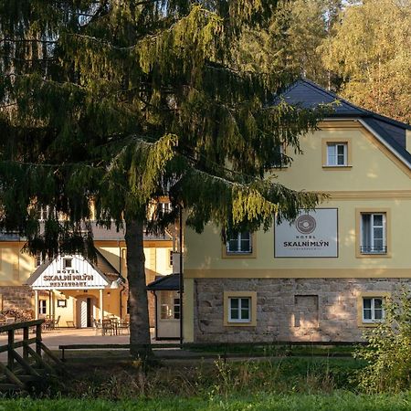 Skalni Mlyn Adršpach Buitenkant foto