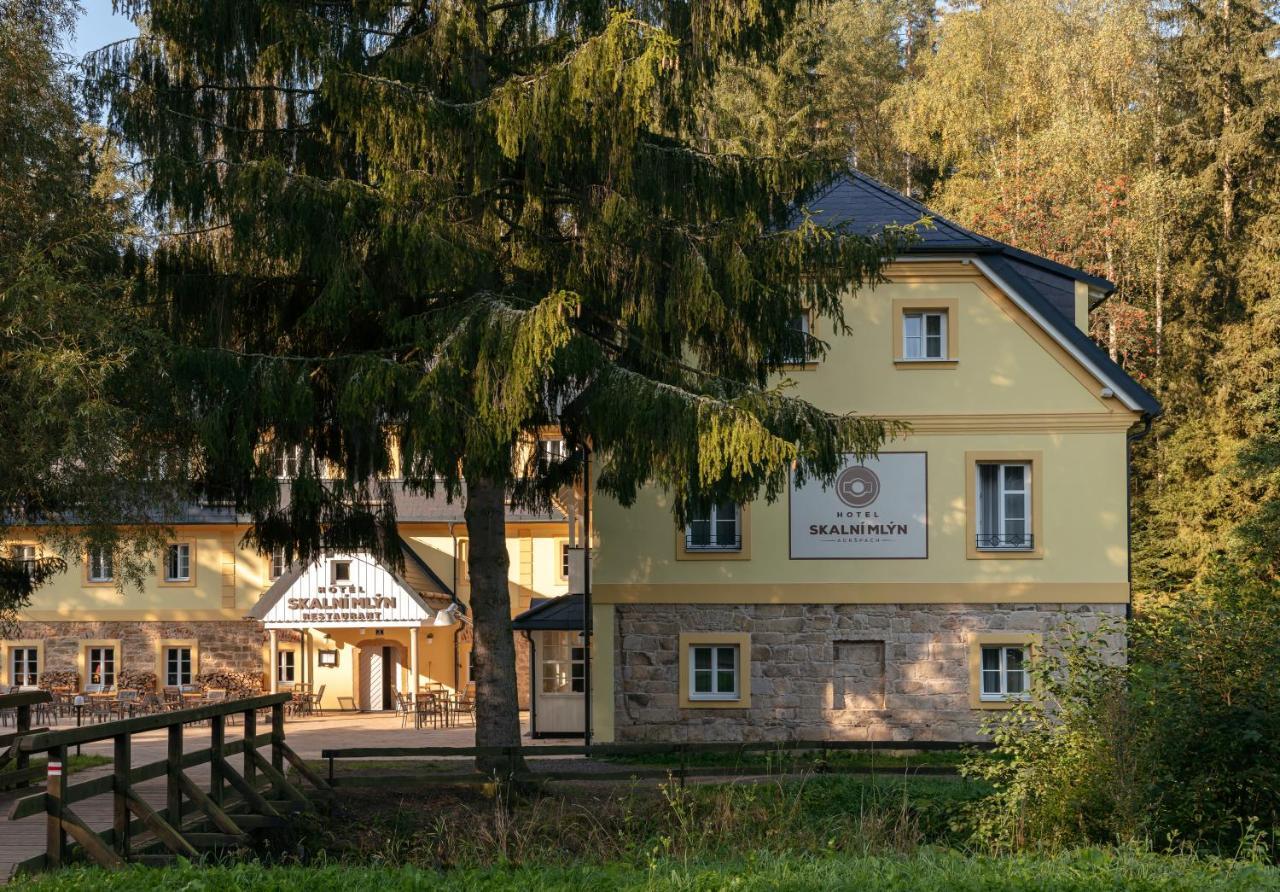 Skalni Mlyn Adršpach Buitenkant foto